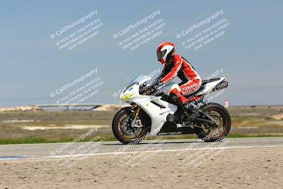 media/Mar-23-2025-TrackDaz (Sun) [[88a7749186]]/B Group/1220pm (Wheelie Bump)/